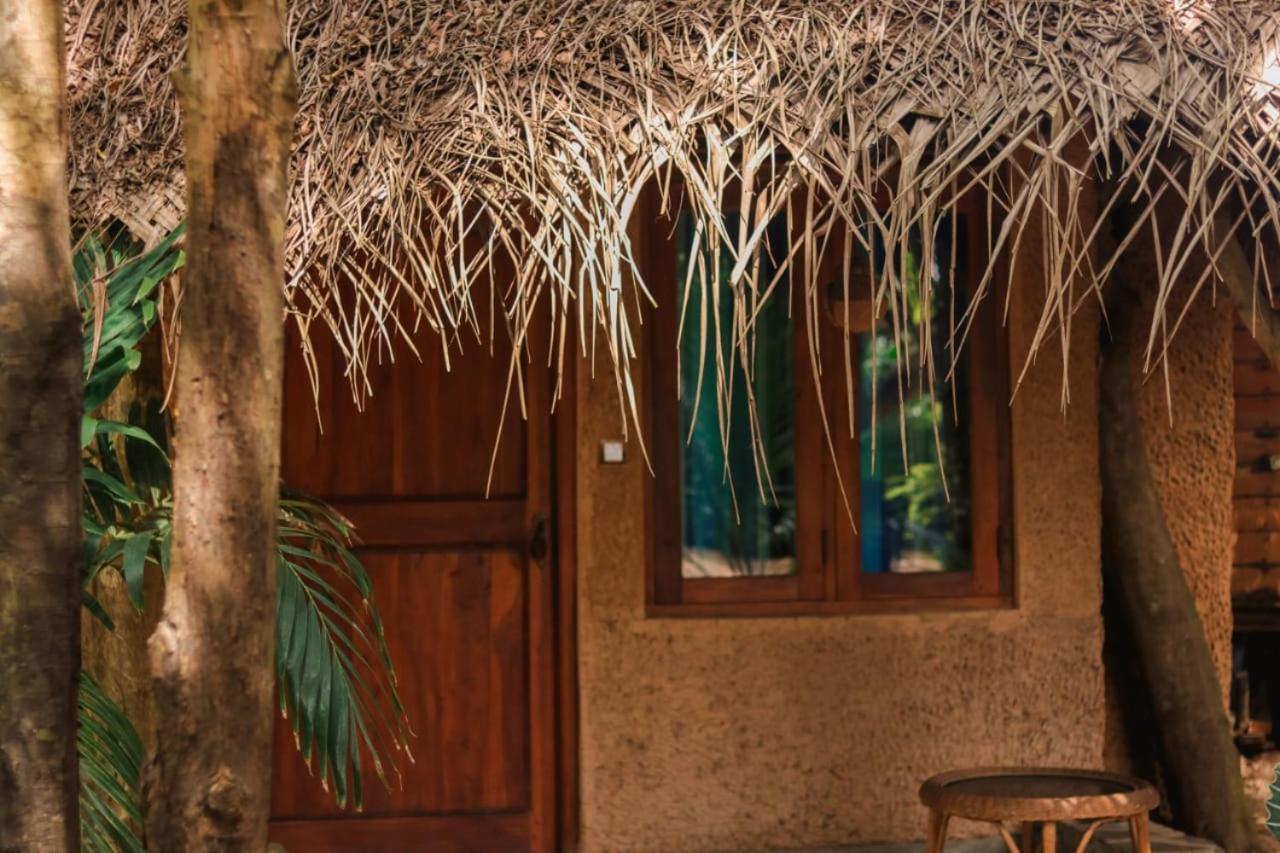 Mamba Yala Hotel Tissamaharama Bagian luar foto
